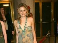 Alicia Silverstone&acute;s strips for PETA.