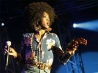 Lauryn Hill pregnant