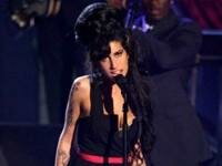 Amy Winehouse manager quits