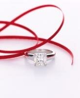 Engagement ring 