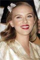 Scarlett-Johansson-at-Venice-film-festival-911-18066206-0-0-10597-200.jpg