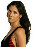 BB8's Pauline (actress Thaila Zucchi)